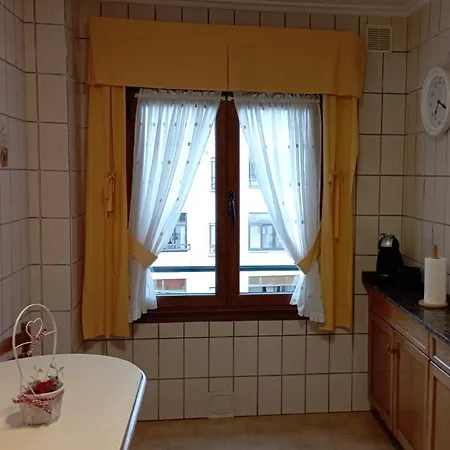 El Balcoen De Aviles, Acogedor Con Garaje En Centro Historico, Apartment Avilés