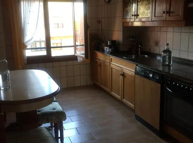 El Balcön De Avilés, Acogedor Con Garaje En Centro Histórico, Apartamento